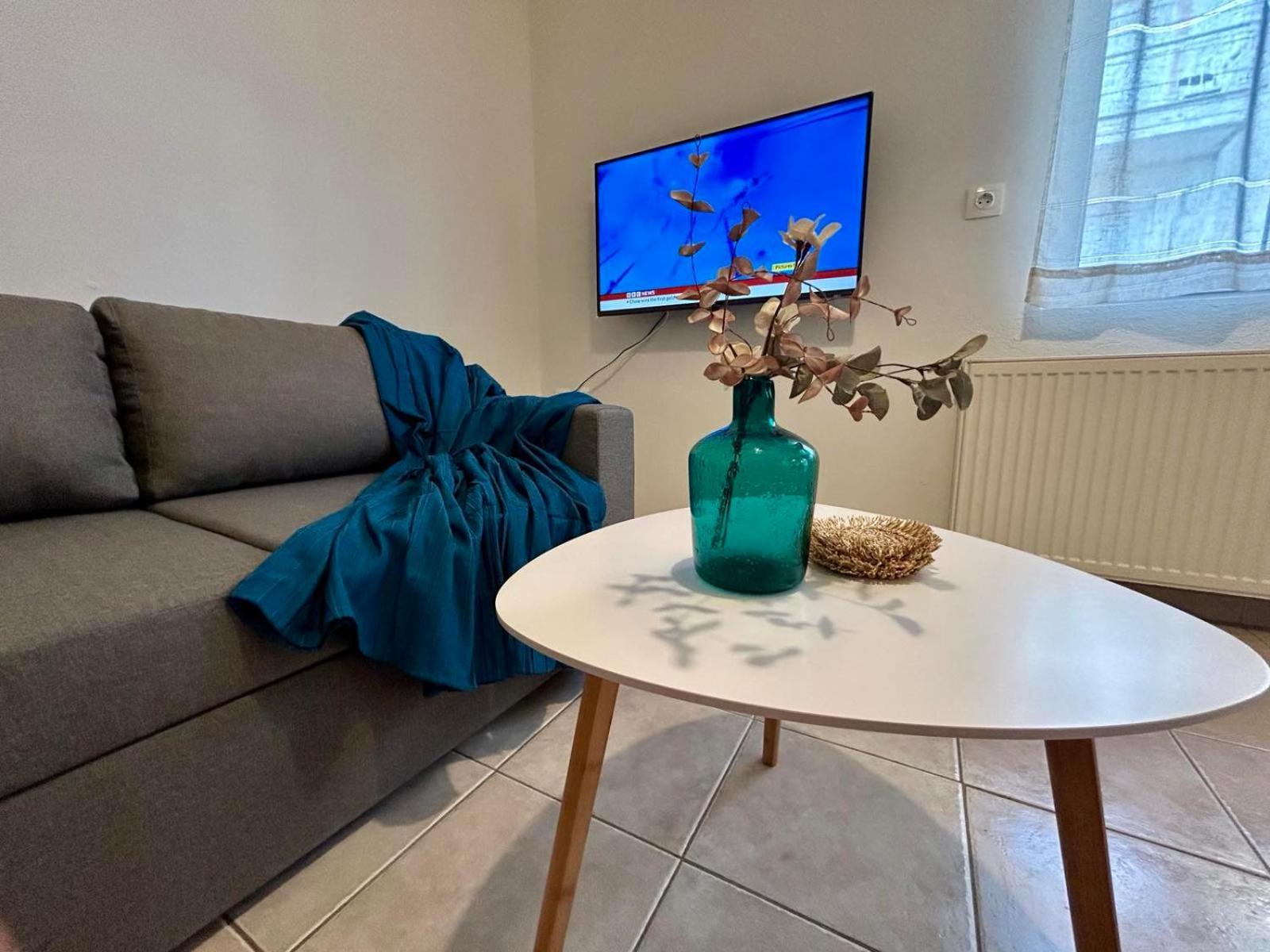 Host Spot Apartment